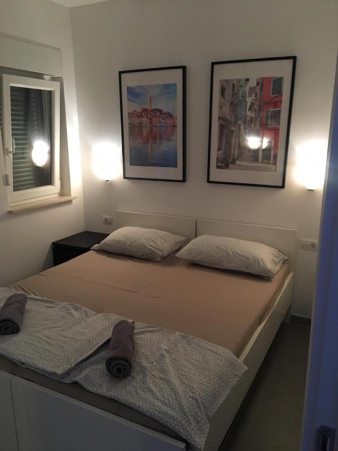 Apartment To Rent Pula Exteriör bild